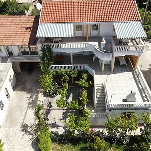 Rasin Apartament Pakoštane
